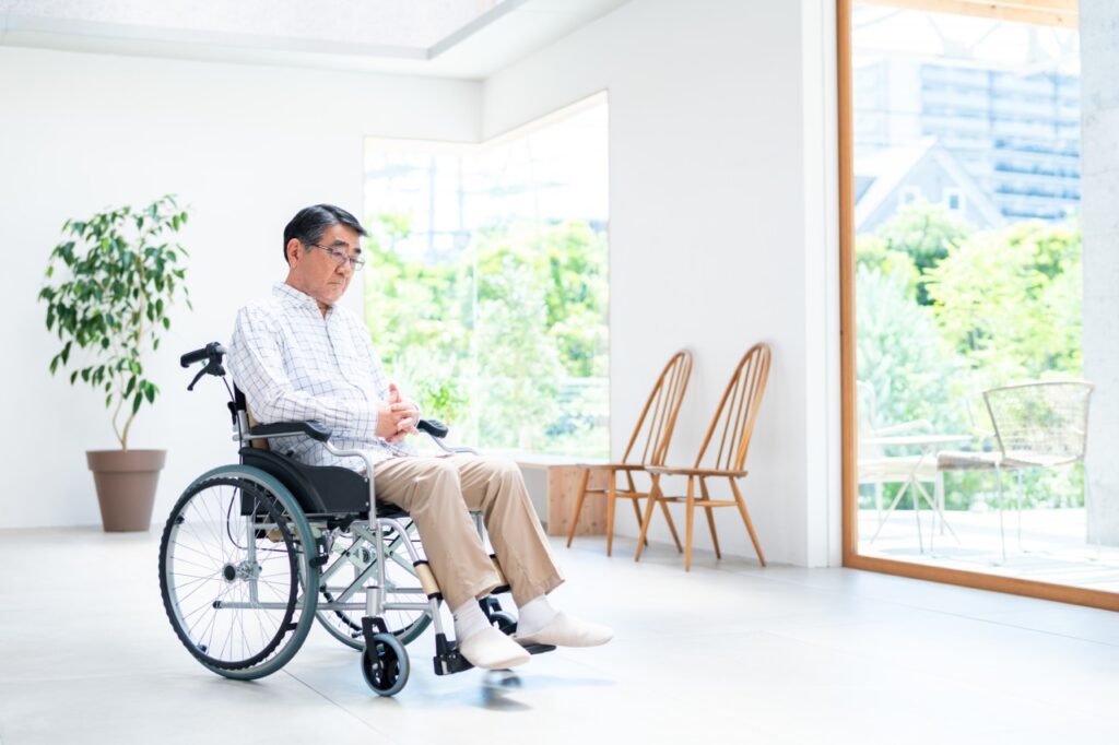 サービス付き高齢者向け住宅（サ高住）の問題点と対策方法を解説！